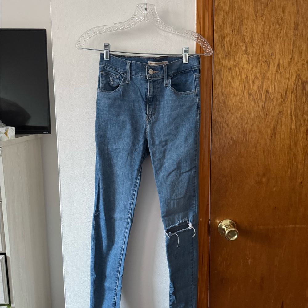 Levi's Blue Skinny Jeans with Distressed Knee